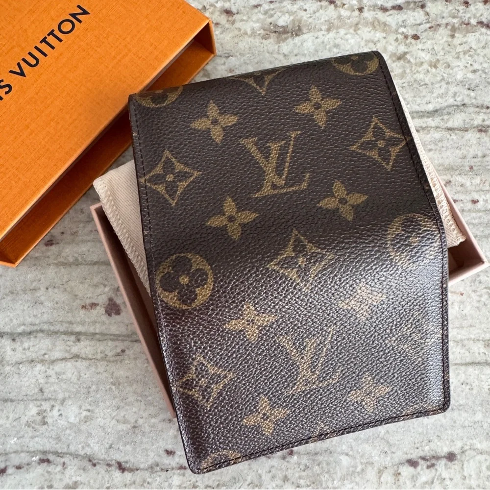 LOUIS VUITTON | EXCELLENT CONDITION AUTHENTIC monogram card holder - Picture 11 of 11